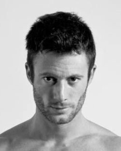 Tommaso 25-35;Modelli;Attori