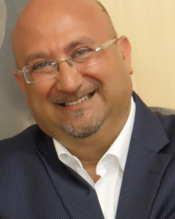 Frank R. Casting Attori;Uomini;Caratteristi Milano - 35-50 anni