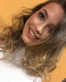 Laura O. 18-25;Attrici;Donne;Modelle;Modelle;Donne