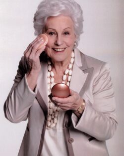 Enrica Attrici;over 50;Donne